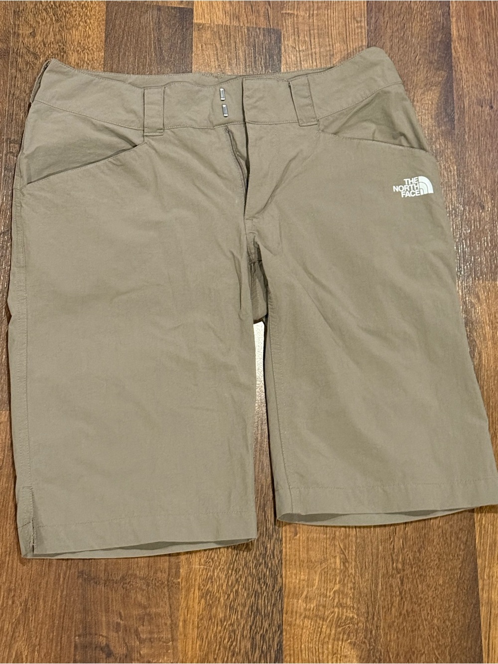 The North Face Women's Olive Green Hiking Bermuda shorts (size 2)